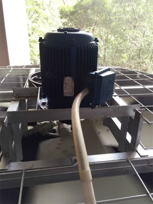 低噪音<a href=http://www.h393.cn/tags11_0.html target=_blank class=infotextkey>冷卻塔電機(jī)</a>